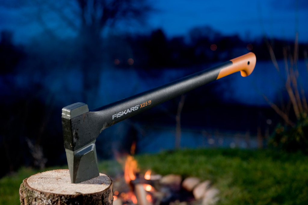 Fiskars Брадва за цепене X25 2