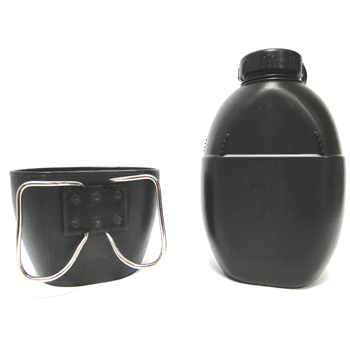 BCB Комплект пластмасови манерка и канче с дръжка  2