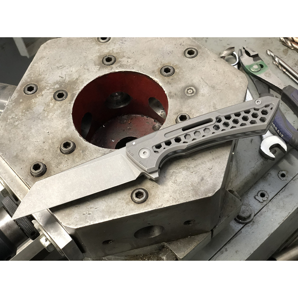 Hoback Buster Framelock Stonewash 4