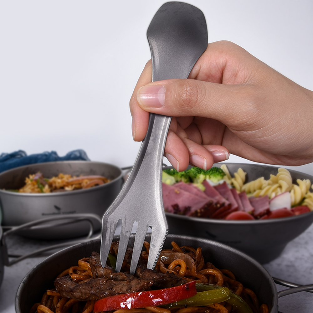 Титаниев прибор Titanium Spork 1