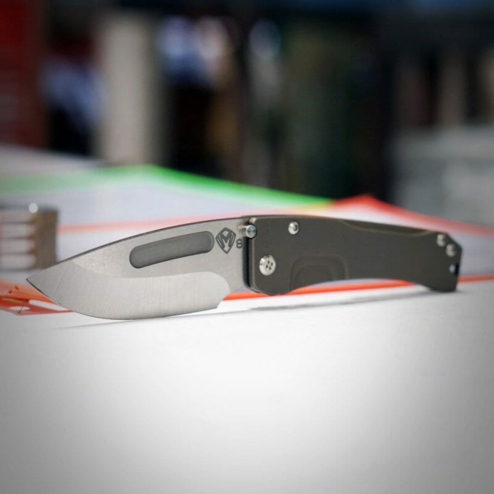 Medford Slim Midi Framelock Titanium MD201STD36A1 5