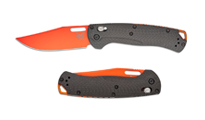 Benchmade Taggedout 15535OR-01 CPM-MagnaCut Carbon Fiber