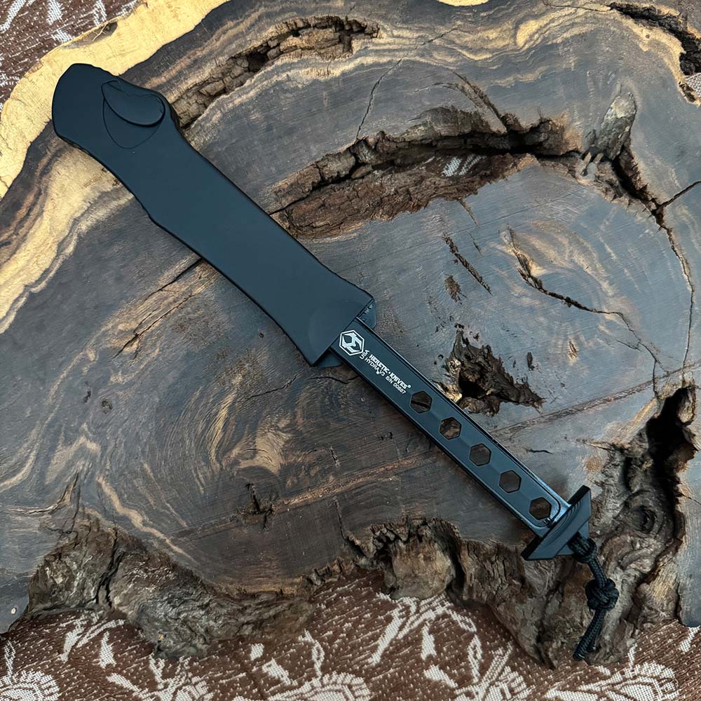 Heretic Knives Hydra OTF Auto T/E Tactical CPM Magnacut Black Handle Two Tone DLC Serrated Blade H00611BT 6