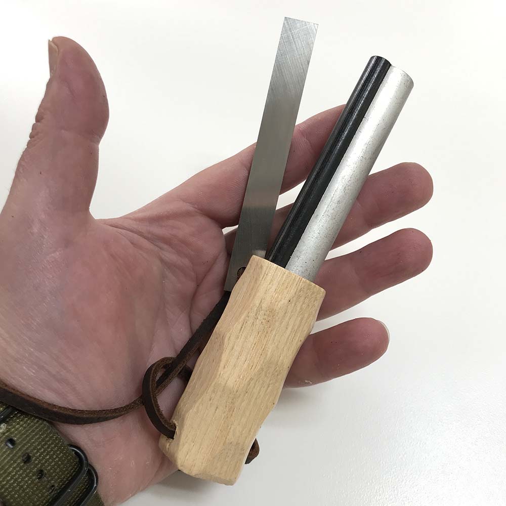 Двукомпонентна запалка KIT Firesteel + Magnesium Ferro Rod  4