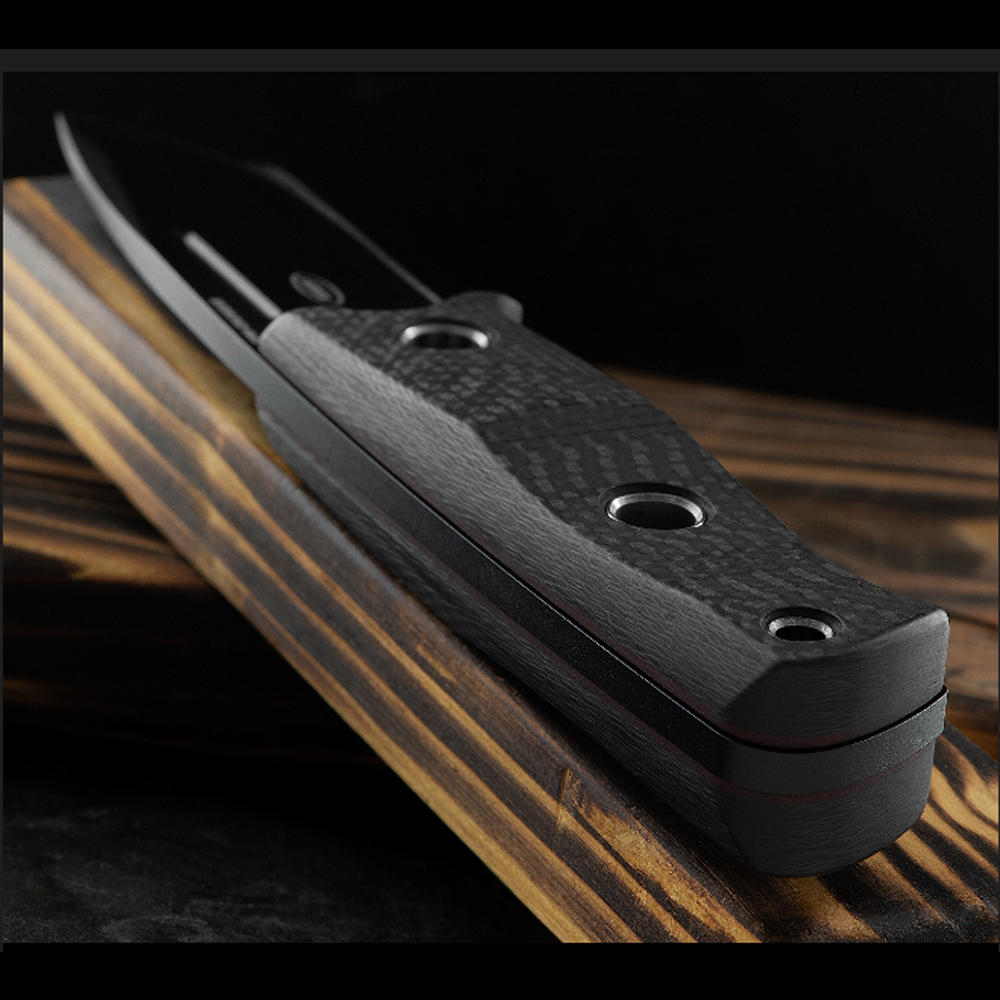 Benchmade Mini Bushcrafter CPM-CruWear Black Carbon Fiber 165BK 11