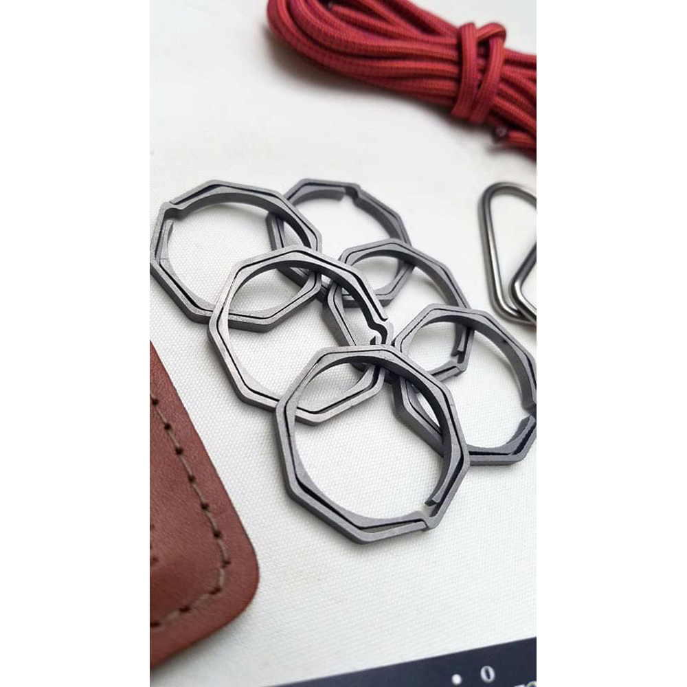 Титаниев ключодържател Thoriam Tactical Titanium Octagon Keyring 3