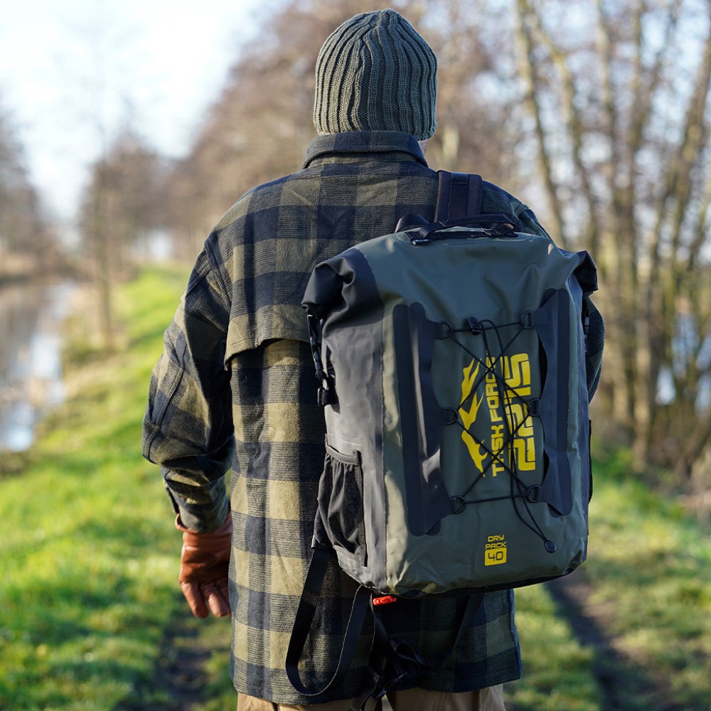 TF-2215 Водоустойчив сак-раница Wolf River 40L 9